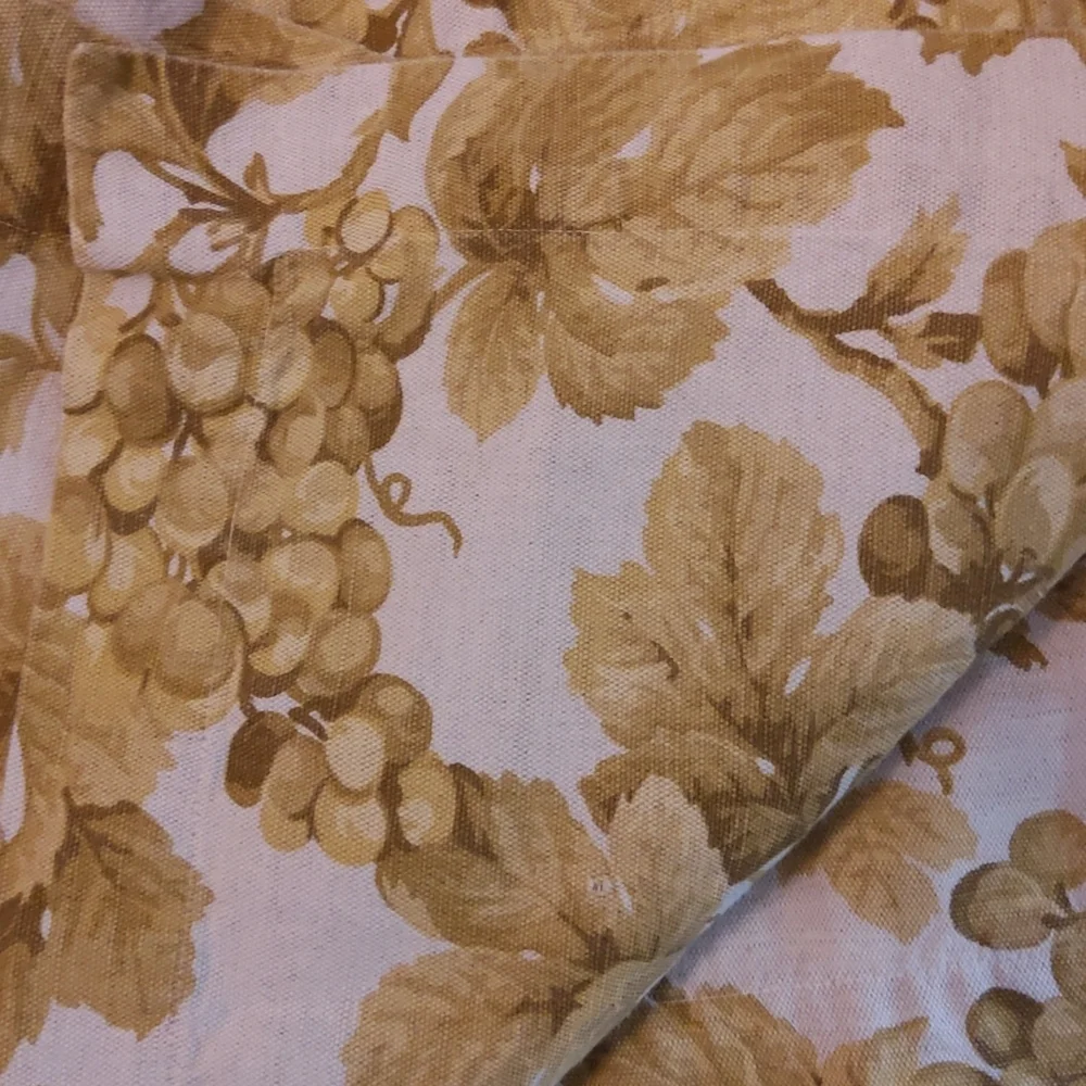 💥Nwot💥WILLIAMS SONOMA Tablecloth